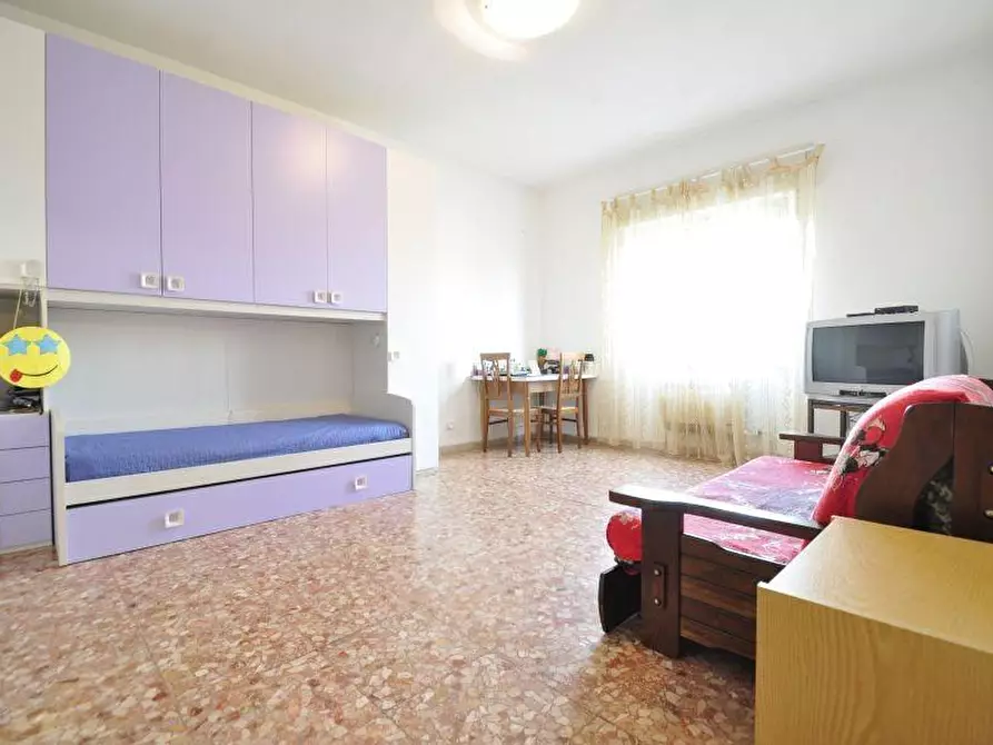Immagine 3 di Appartamento in vendita  a Campiglia Marittima