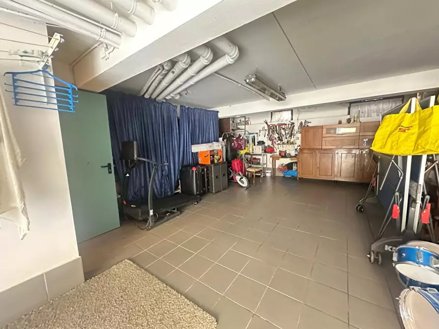 Immagine 55 di Villetta a schiera in vendita  a Campi Bisenzio