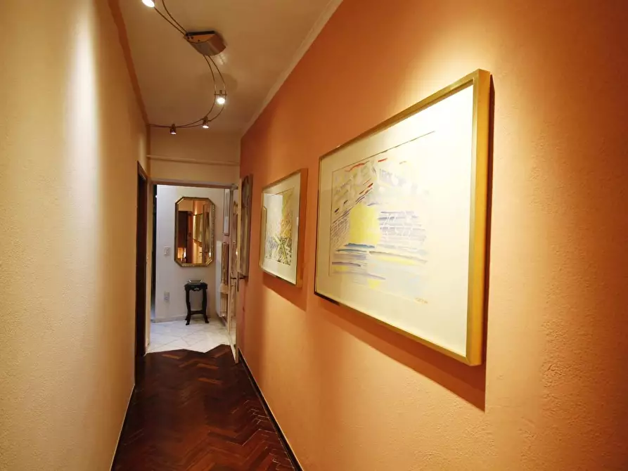 Immagine 18 di Casa colonica in vendita  a Vinci