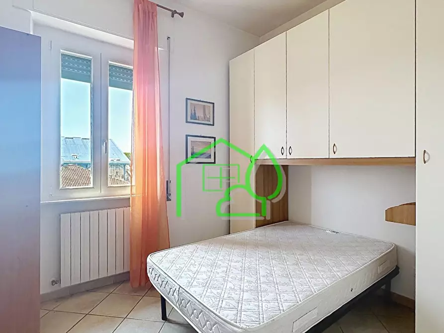 Immagine 5 di Appartamento in vendita  a Viareggio