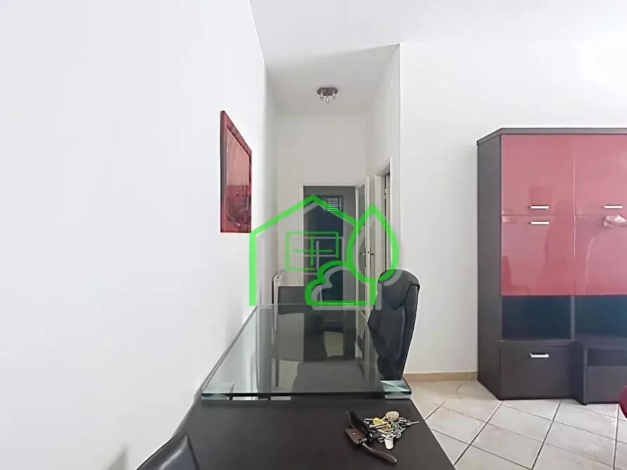 Immagine 11 di Appartamento in vendita  a Viareggio