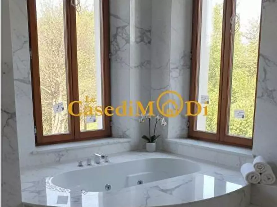 Immagine 12 di Villa in vendita  a Fauglia