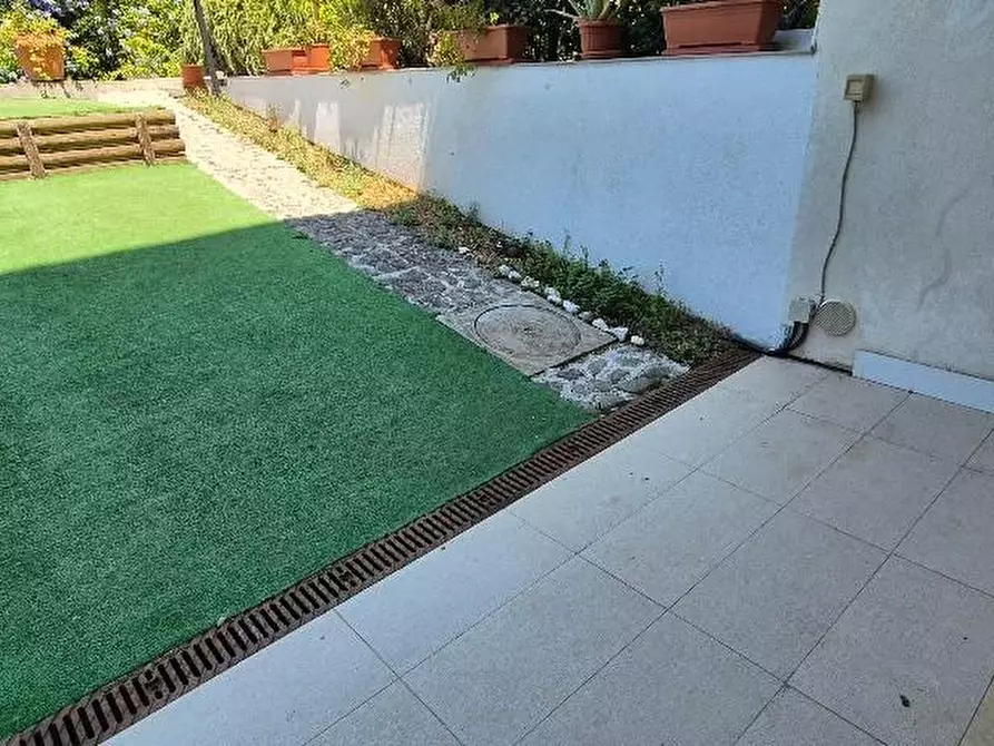 Immagine 1 di Appartamento in vendita  a Pisa