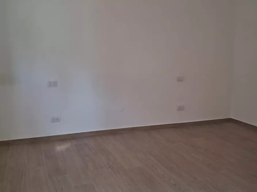 Immagine 8 di Appartamento in vendita  a Carrara