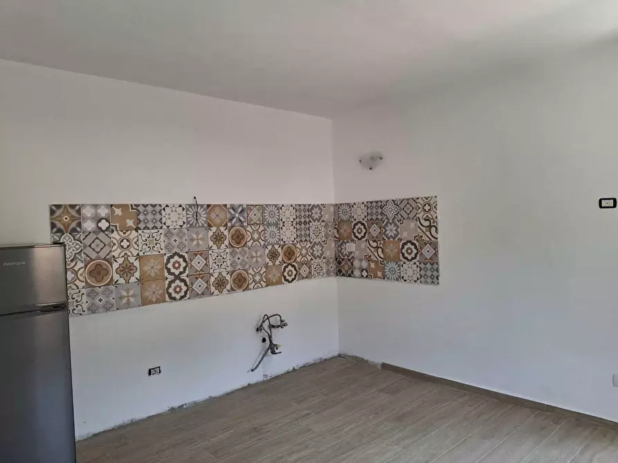 Immagine 1 di Appartamento in vendita  a Carrara