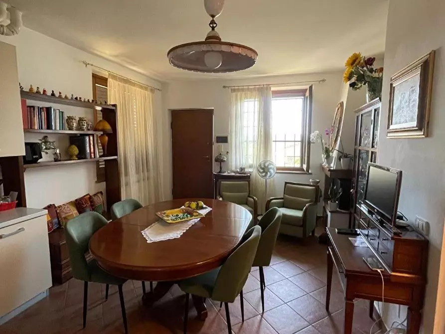 Immagine 3 di Appartamento in vendita  a Murlo