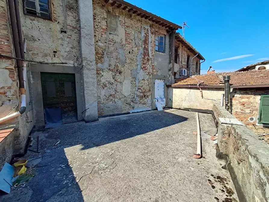 Immagine 1 di Appartamento in vendita  a Buti