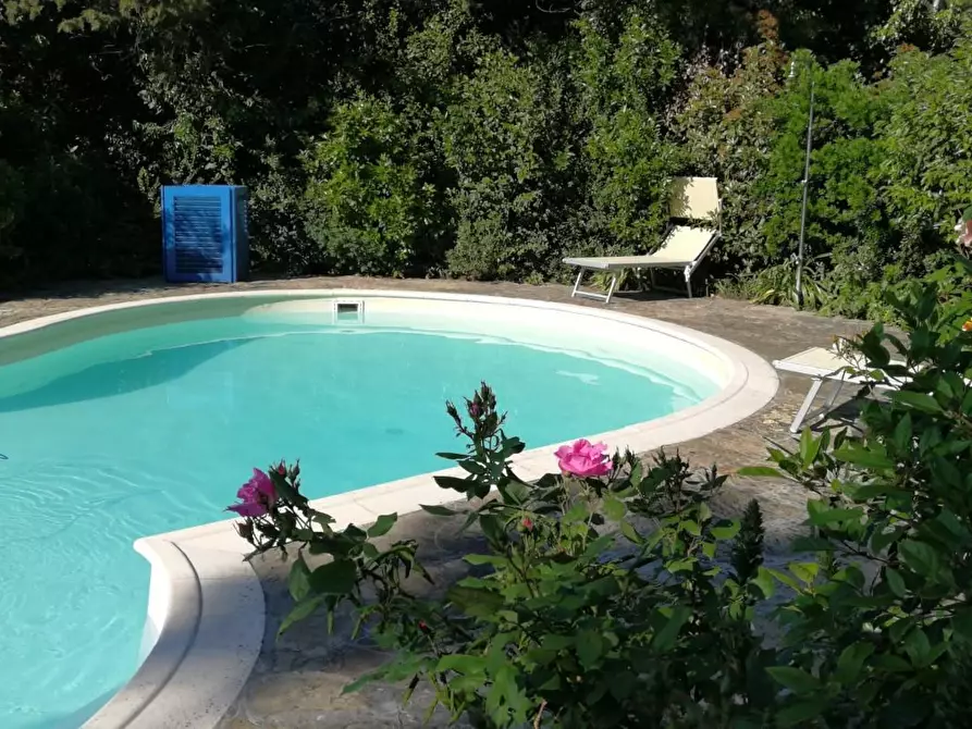 Immagine 7 di Casa bifamiliare in vendita  a Livorno