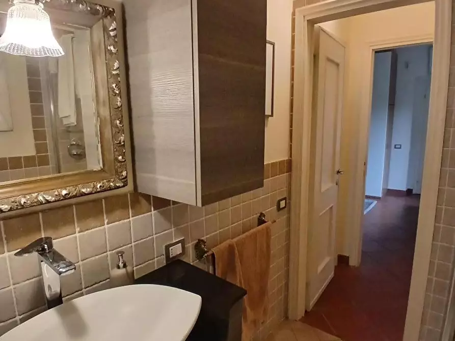 Immagine 33 di Casa bifamiliare in vendita  a Livorno