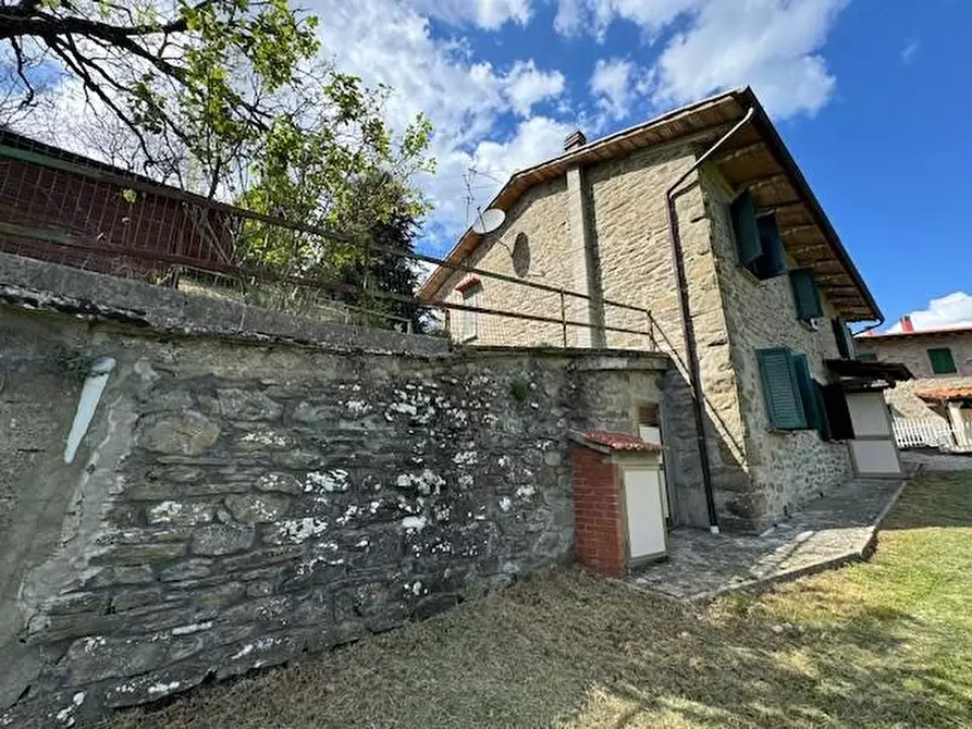 Immagine 2 di Casa indipendente in vendita  a Castel San Niccolò