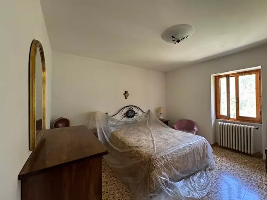 Immagine 7 di Casa indipendente in vendita  a Castel San Niccolò