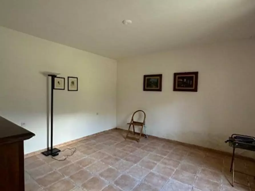 Immagine 8 di Casa indipendente in vendita  a Castel San Niccolò