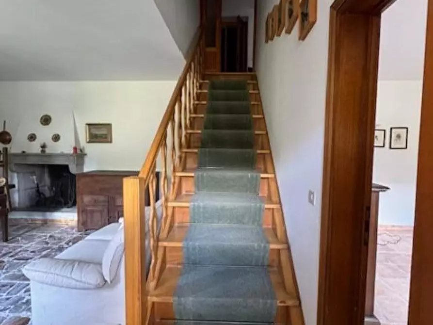 Immagine 19 di Casa indipendente in vendita  a Castel San Niccolò