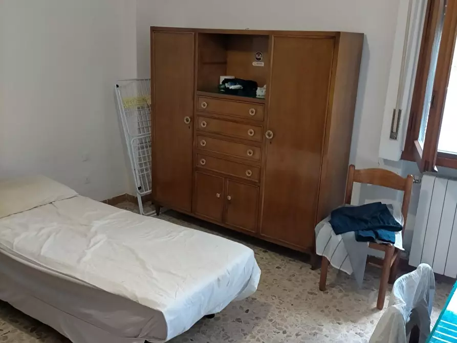Immagine 9 di Appartamento in affitto  a Pisa