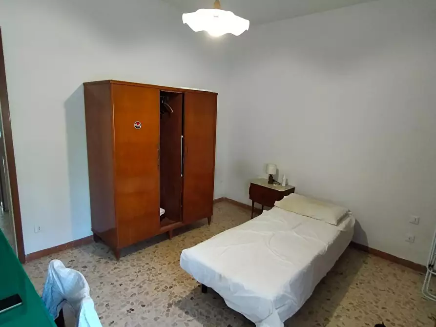 Immagine 4 di Appartamento in affitto  a Pisa