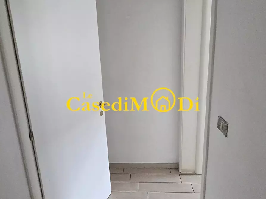 Immagine 16 di Appartamento in vendita  a Livorno