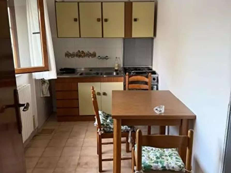 Immagine 2 di Appartamento in vendita  a Cascina