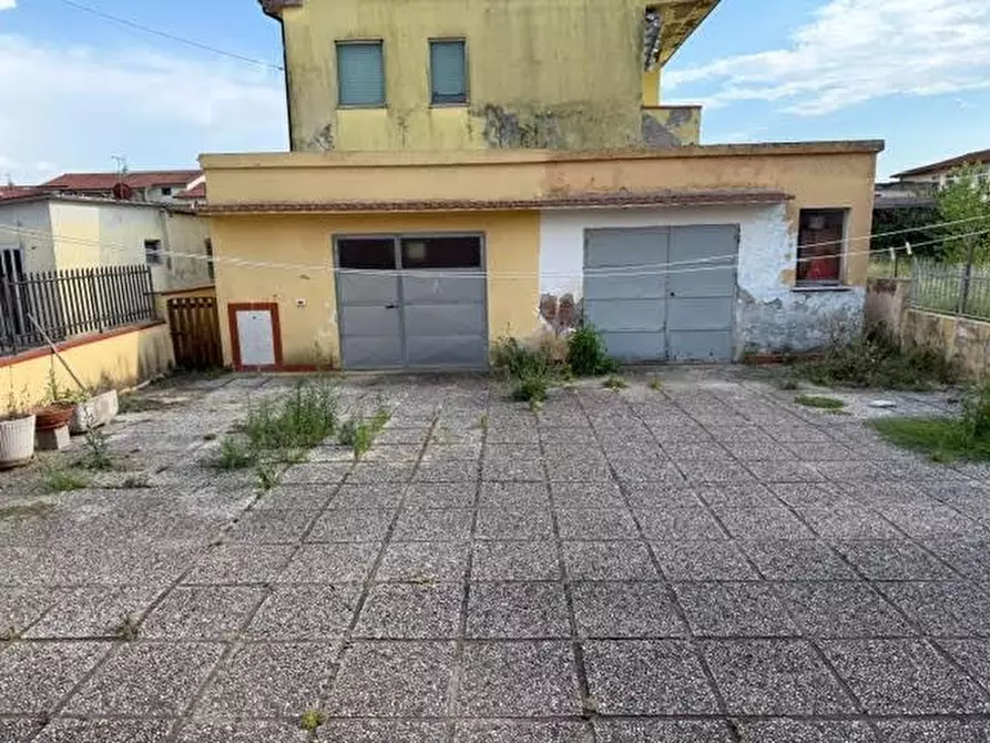 Immagine 8 di Appartamento in vendita  a Cascina