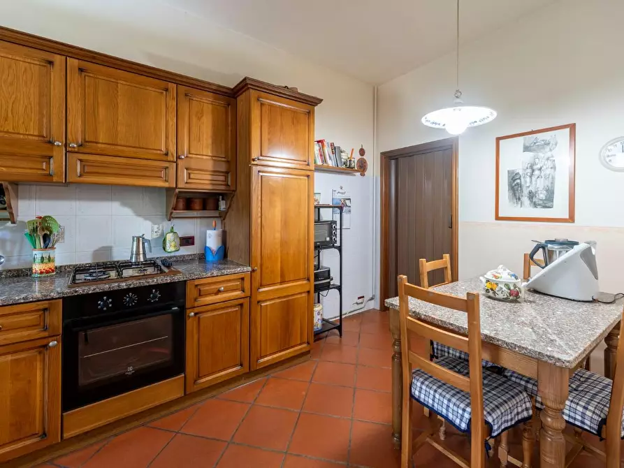 Immagine 3 di Porzione di casa in vendita  a Montopoli In Val D'arno