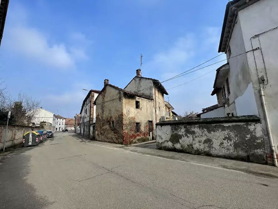 Immagine 1 di Casa indipendente in vendita  a Sartirana Lomellina