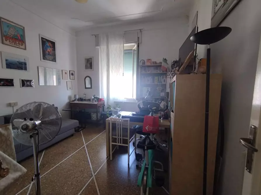 Immagine 4 di Appartamento in vendita  a Pisa