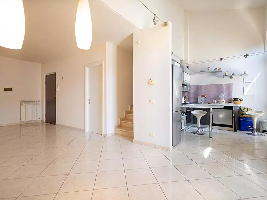 Immagine 9 di Appartamento in vendita  a Cascina