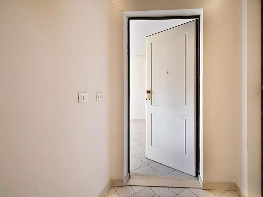 Immagine 7 di Appartamento in vendita  a Cascina
