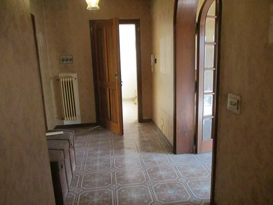 Immagine 15 di Appartamento in vendita  a Buti