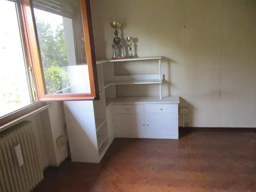 Immagine 12 di Appartamento in vendita  a Buti