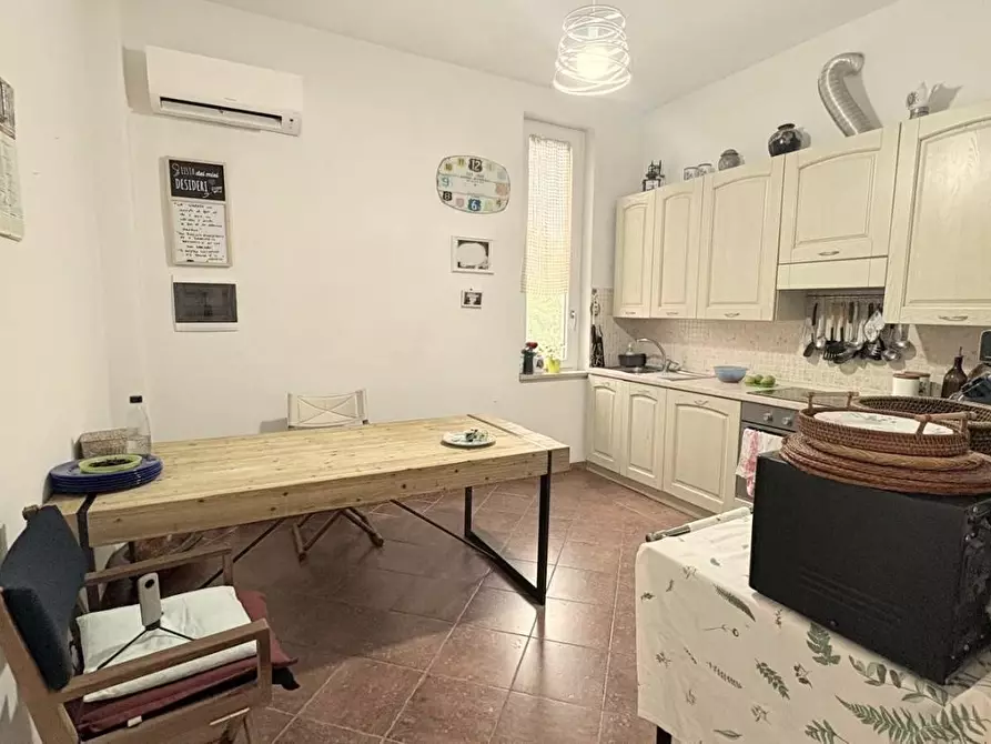 Immagine 7 di Casa bifamiliare in vendita  a Lucca