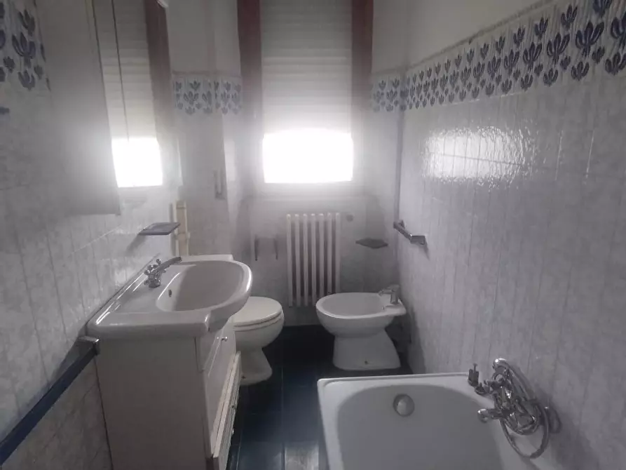 Immagine 4 di Appartamento in vendita  a Pisa