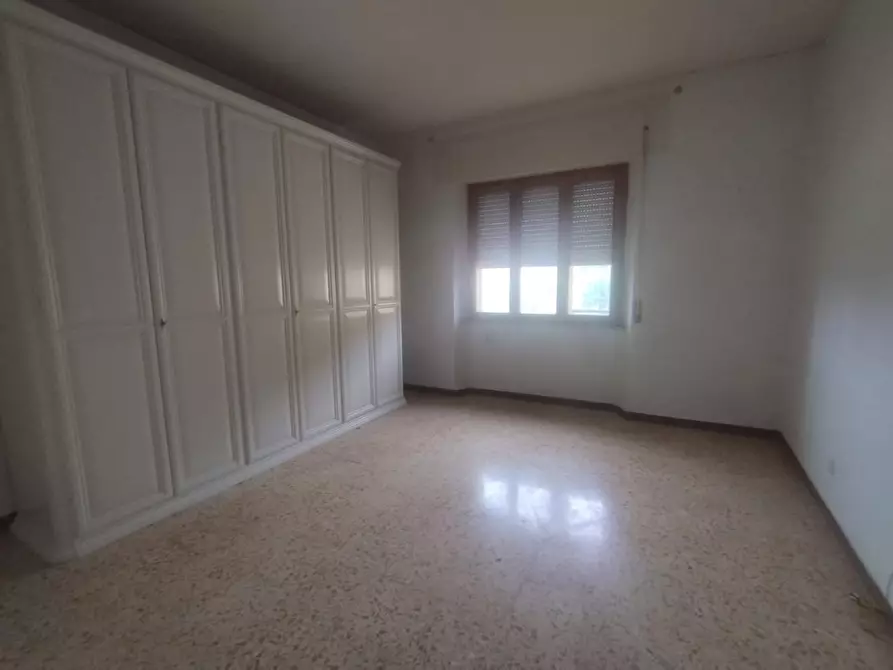 Immagine 2 di Appartamento in vendita  a Pisa