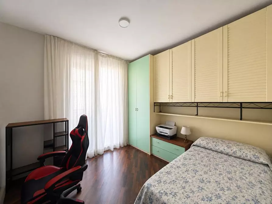 Immagine 29 di Villa in vendita  a Lucca