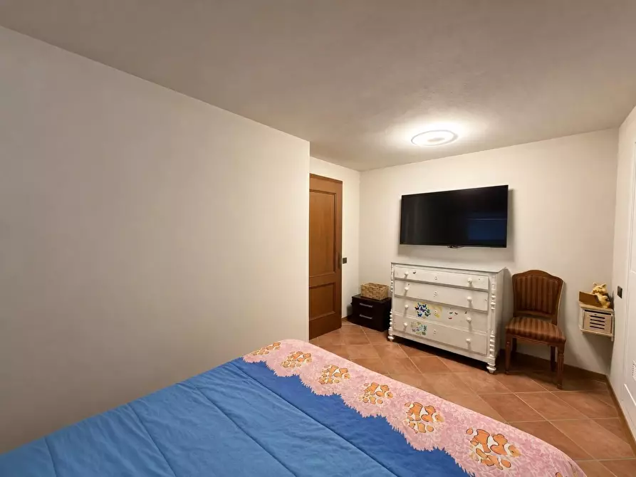 Immagine 42 di Villa in vendita  a Lucca