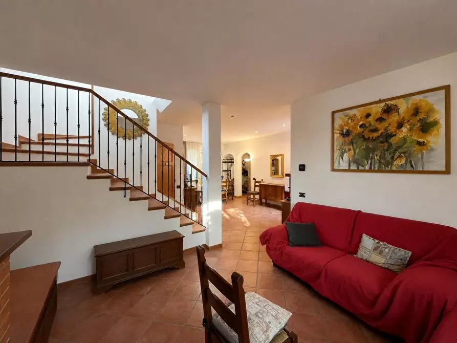 Immagine 13 di Villa in vendita  a Lucca