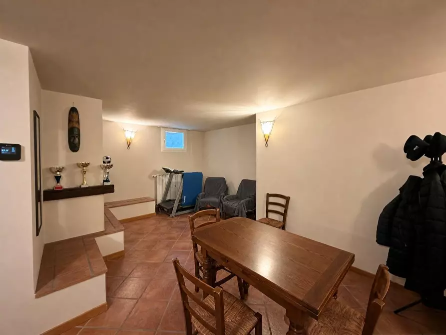 Immagine 40 di Villa in vendita  a Lucca