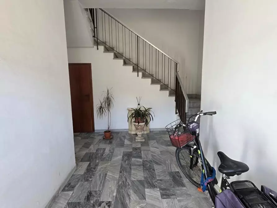 Immagine 19 di Appartamento in vendita  a Viareggio