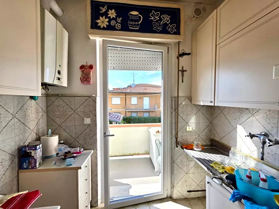 Immagine 7 di Appartamento in vendita  a Viareggio