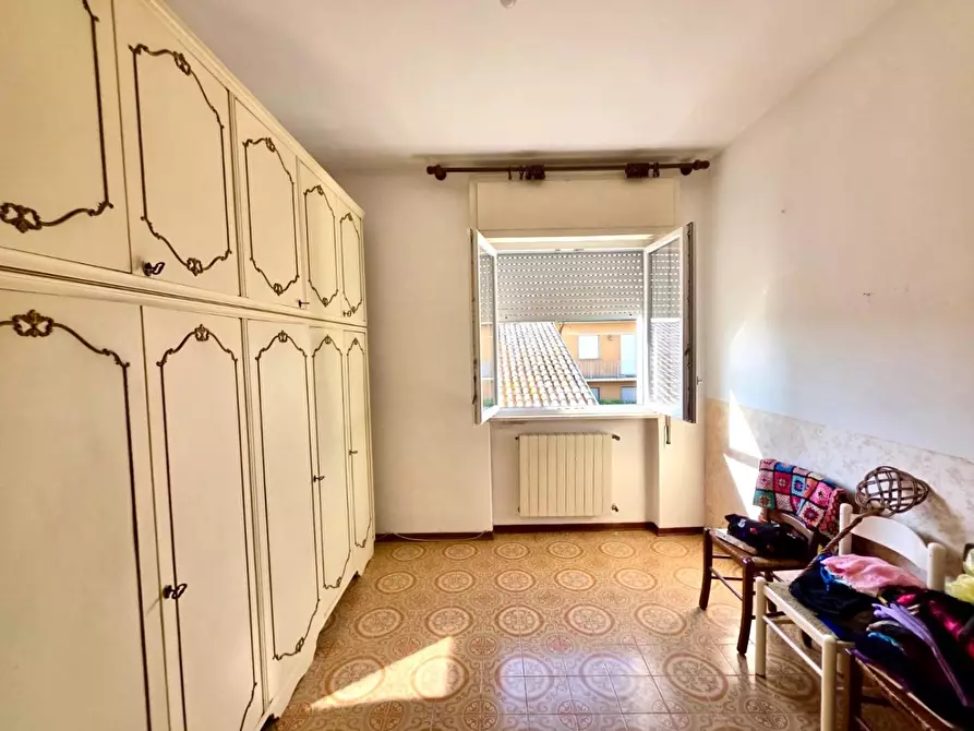 Immagine 13 di Appartamento in vendita  a Viareggio