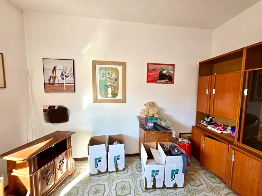 Immagine 4 di Appartamento in vendita  a Viareggio