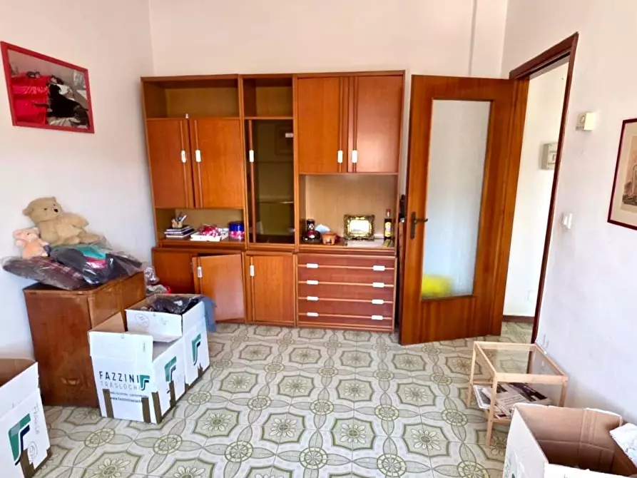 Immagine 2 di Appartamento in vendita  a Viareggio