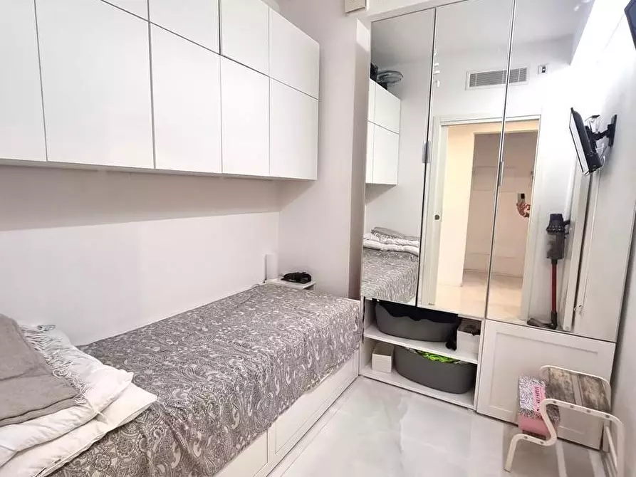 Immagine 20 di Appartamento in vendita  a Viareggio