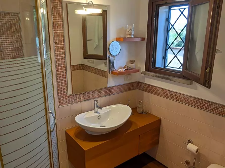 Immagine 24 di Casa indipendente in vendita  a Cerreto Guidi