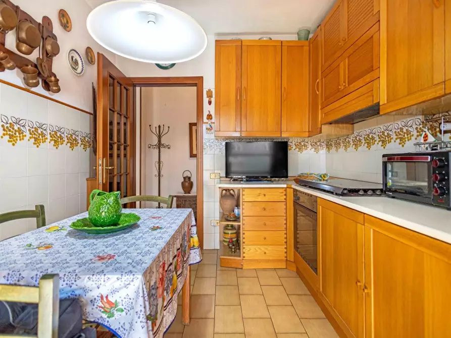Immagine 6 di Appartamento in vendita  a Pontedera