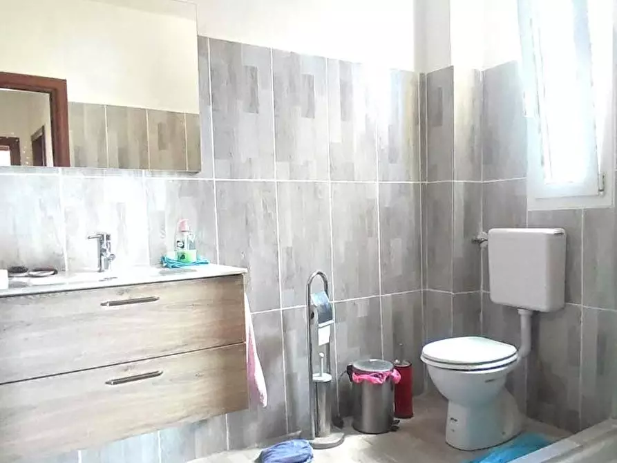 Immagine 43 di Villa in vendita  a Massarosa