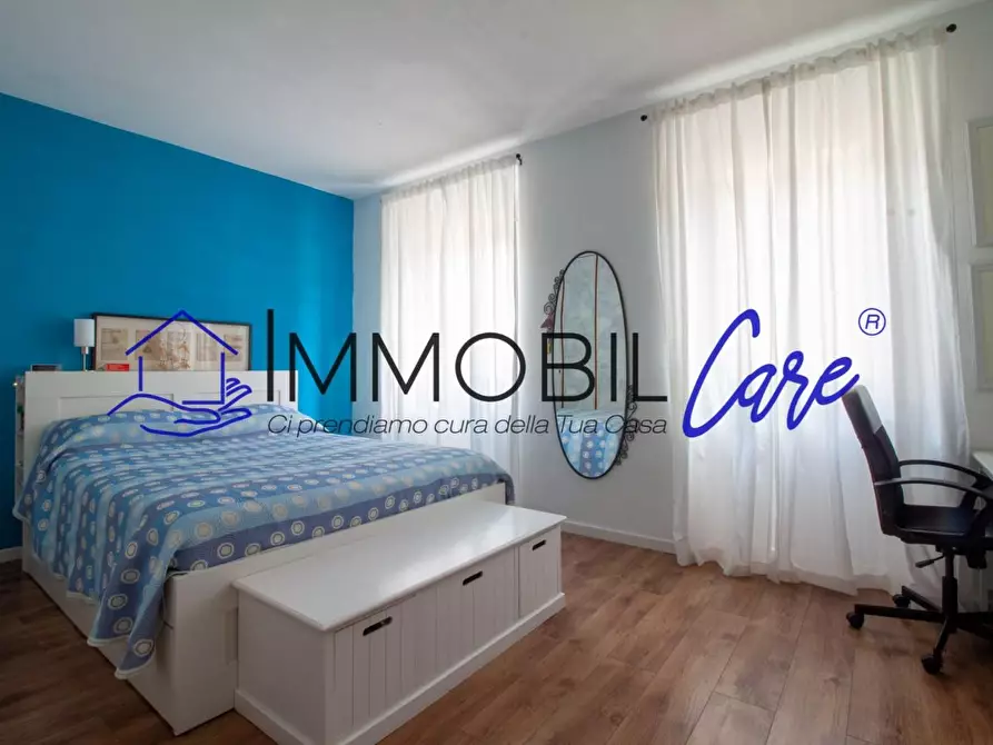 Immagine 15 di Appartamento in vendita  a Livorno