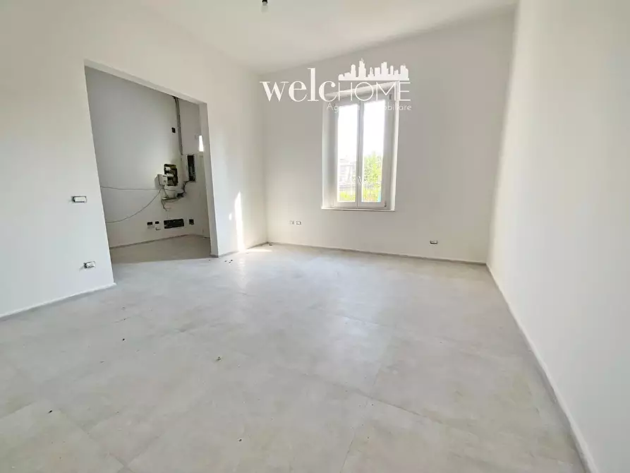 Immagine 16 di Appartamento in vendita  a Campi Bisenzio