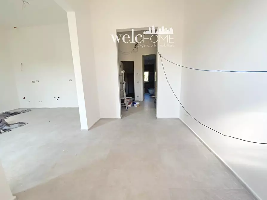Immagine 21 di Appartamento in vendita  a Campi Bisenzio