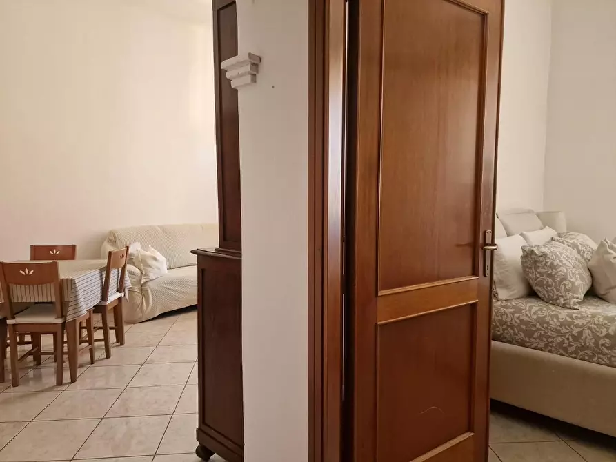 Immagine 15 di Appartamento in vendita  a Carrara