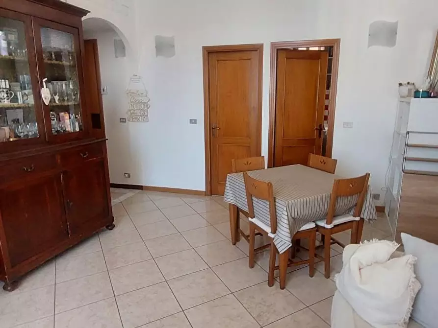 Immagine 13 di Appartamento in vendita  a Carrara